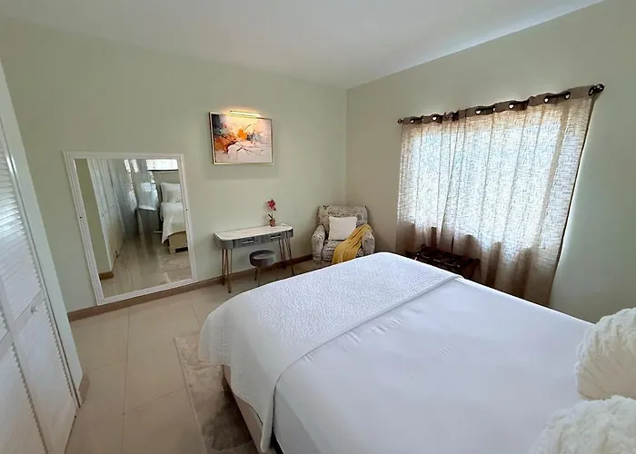 Holiday home Experience Luxury & Serenity-your Perfect Getaway *