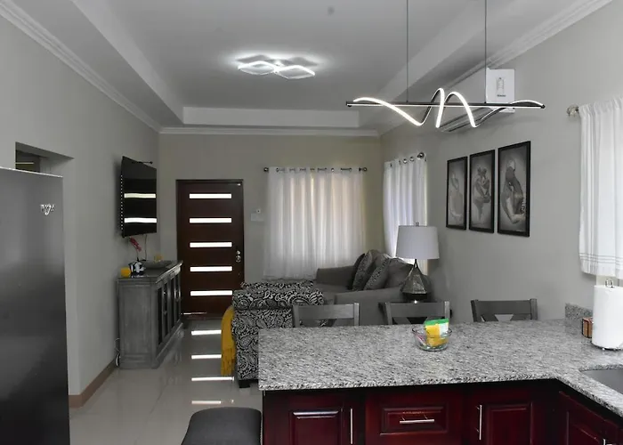 Experience Luxury & Serenity-your Perfect Getaway Ocho Rios
